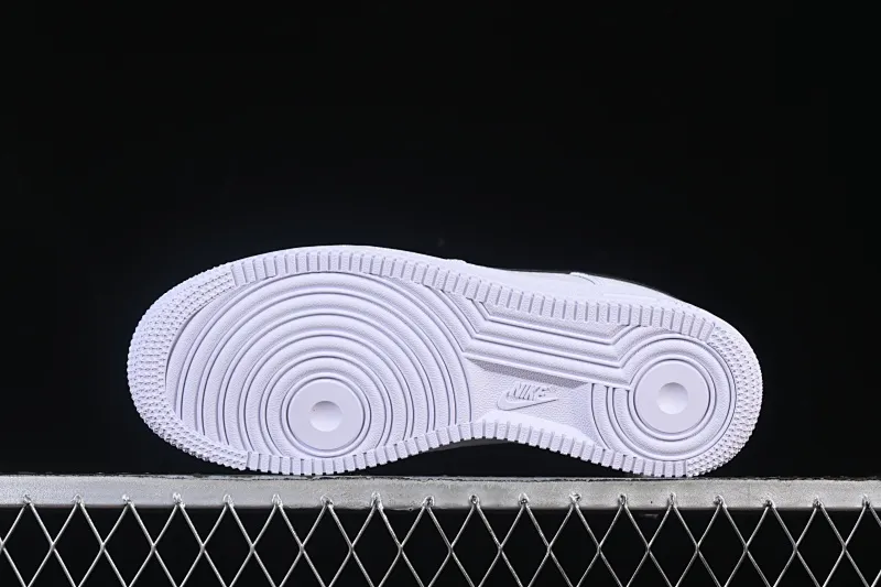 All categories Nk Air Force 1 Air Force series Nk Air Force 1 Low Air Force low-top GX foreign trade version Nike Air Force 1'07 Low Air Force 1 low-top casual sneakers CT2302-100
